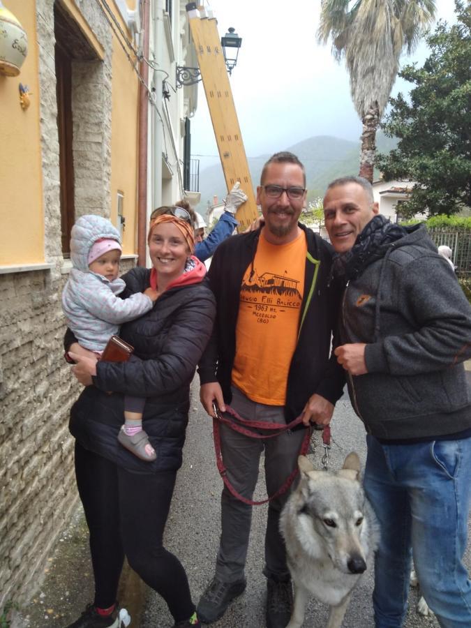 Casa Vacanza Zia Ersilia Rotondi Bagian luar foto