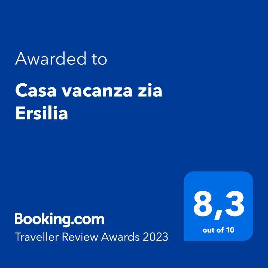 Casa Vacanza Zia Ersilia Rotondi Bagian luar foto